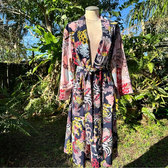 New York & Company Color-block Floral Print Duster Kimo Jacket - Picture 2 of 11